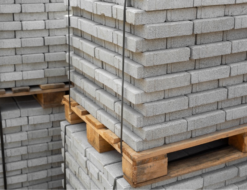 Piany silikony kleje Soudal Mapei P9 klej Mapelastic hydroizolacja Glazurnik fuga Cekol chemia budowlana Puławy Kazimierz Dolny